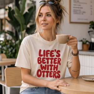 T-Shirt Life's better with otters - off-white